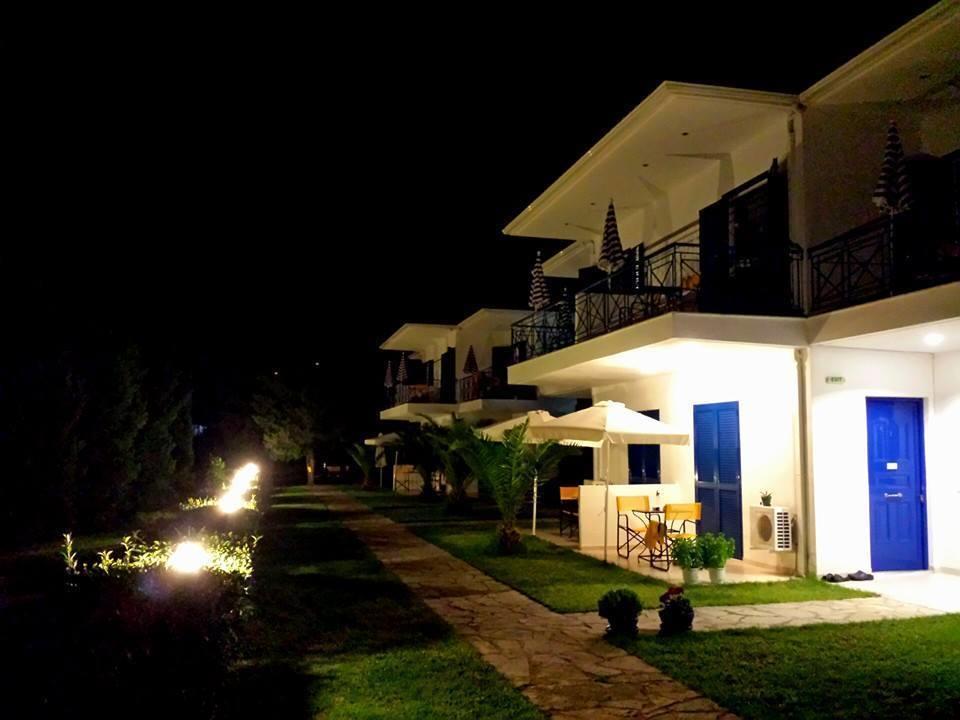 ניקיאנה Nymphs Rooms & Apartments מראה חיצוני תמונה